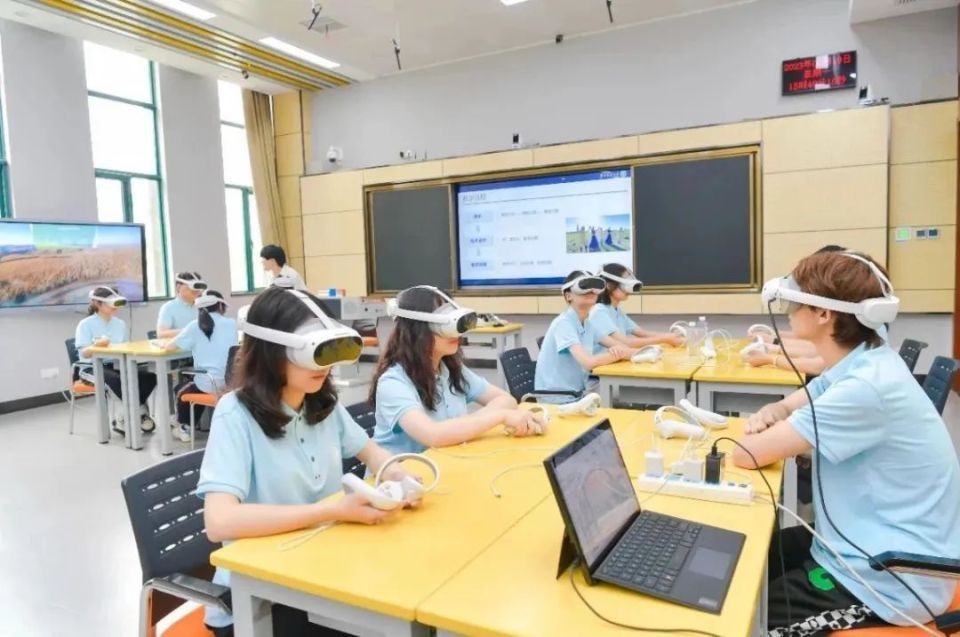 數字教育 引領未來 湖北以“5G+AI”深度融合驅動教育智能化與生態變革